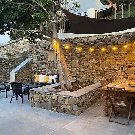 Maison Authentique 4 à 10 Personnes Hébergement de vacances
