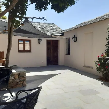 Σπίτι διακοπών Maison Authentique De 4 A 10 Personnes Ersa