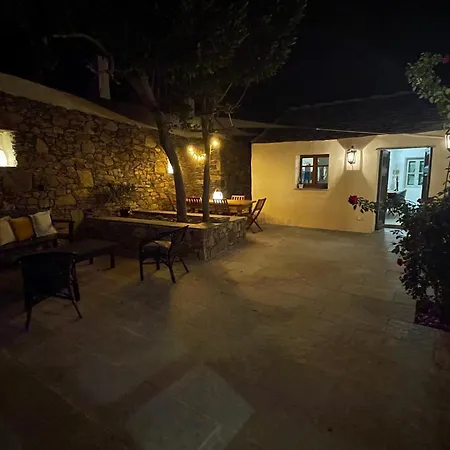Maison Authentique De 4 A 10 Personnes Ferienhaus *
