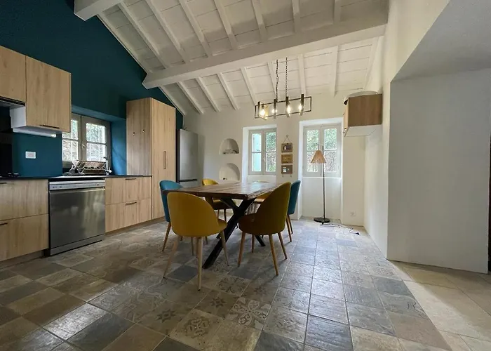 Vakantiehuis Maison Authentique De 4 A 10 Personnes Ersa