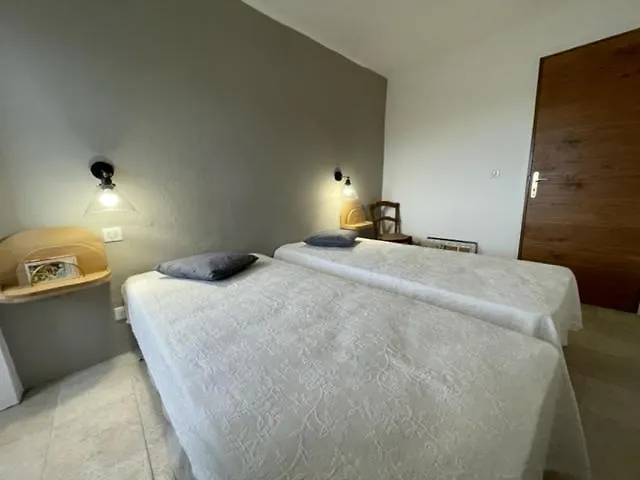 Maison Authentique De 4 A 10 Personnes Ersa