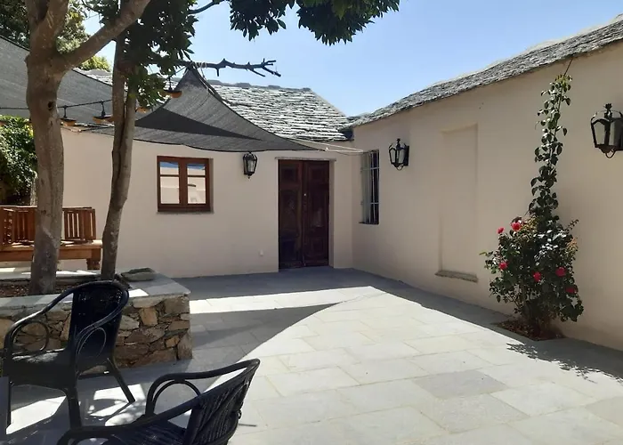 Vakantiehuis Maison Authentique De 4 A 10 Personnes Ersa